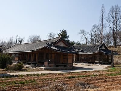 서산 김동진 가옥 썸네일 이미지