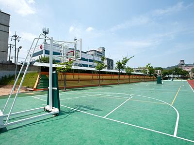 서산초등학교 농구장 썸네일 이미지